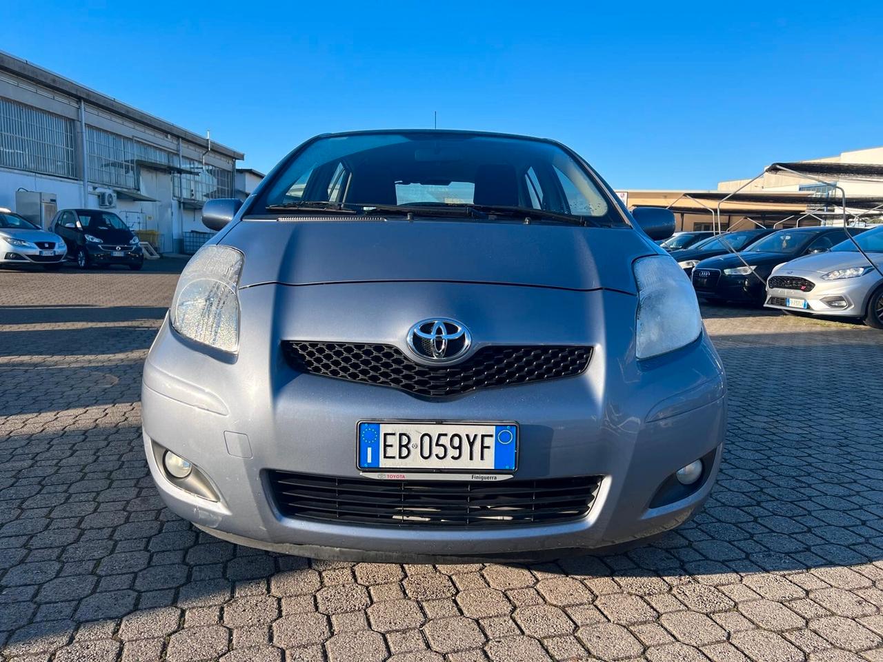 Toyota Yaris 1.3 5 porte Sol