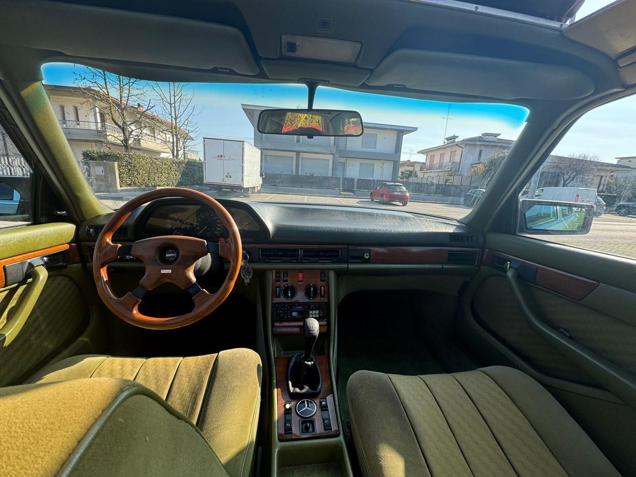 Mercedes-benz S-Series 280 SE