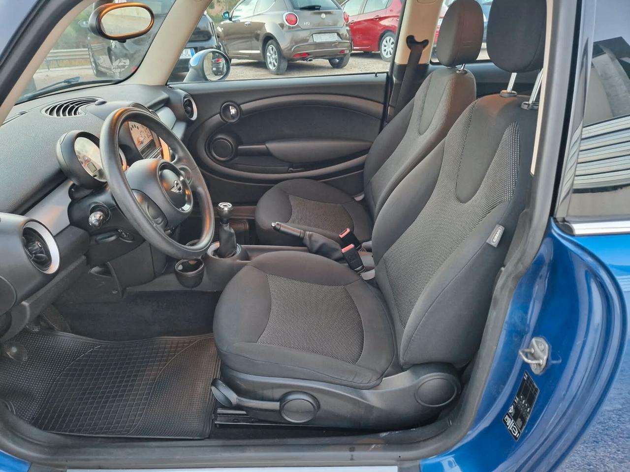 Mini 1.6 16V One D