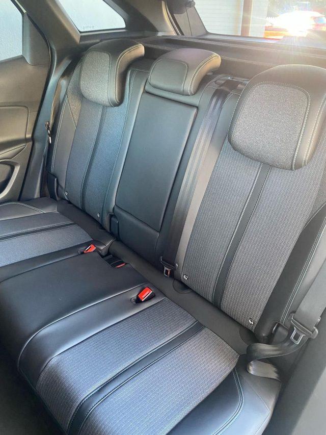 PEUGEOT 3008 BlueHDi 130 S&S EAT8 Active Pack