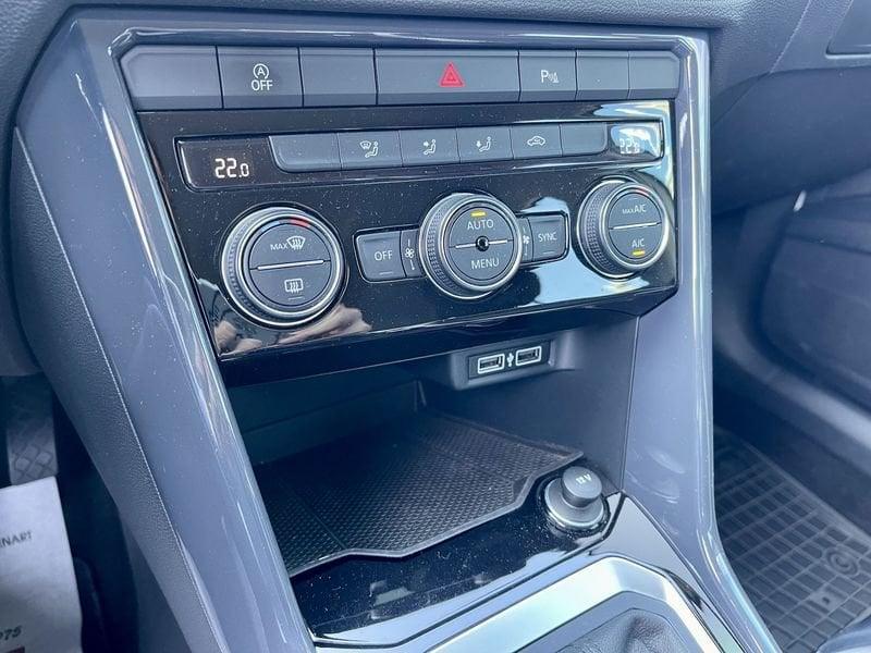 Volkswagen T-Roc 1.5 tsi Advanced dsg