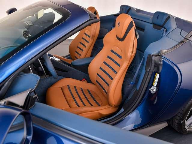 Ferrari Roma Spider