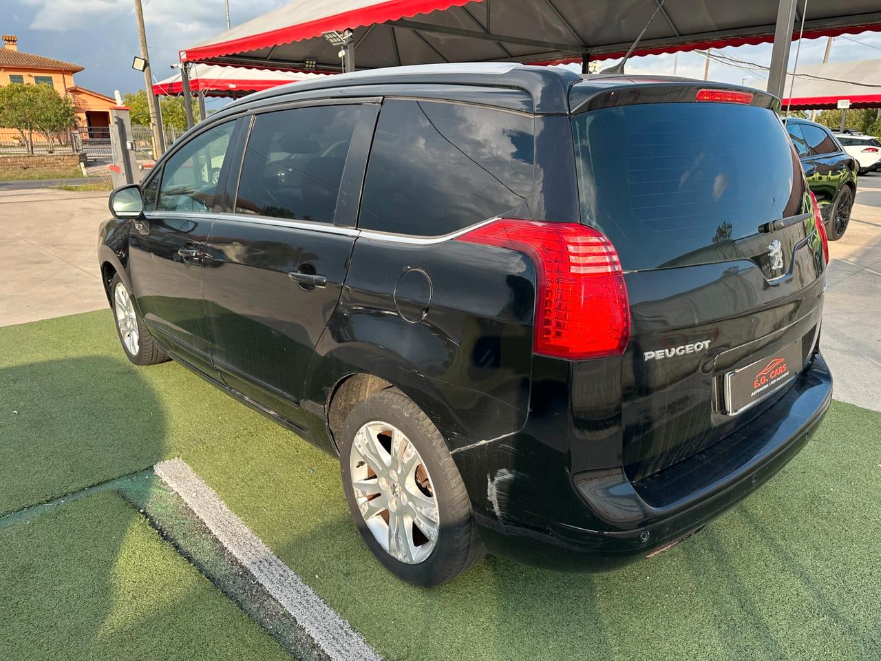 Peugeot 5008 1.6HDI*7 POSTI*111CV*TETTO PANORAMICO*