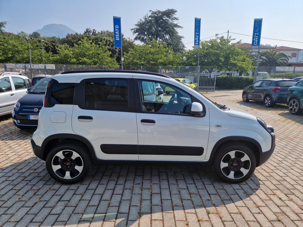 Fiat Panda Cross 1.0 FireFly S&S Hybrid