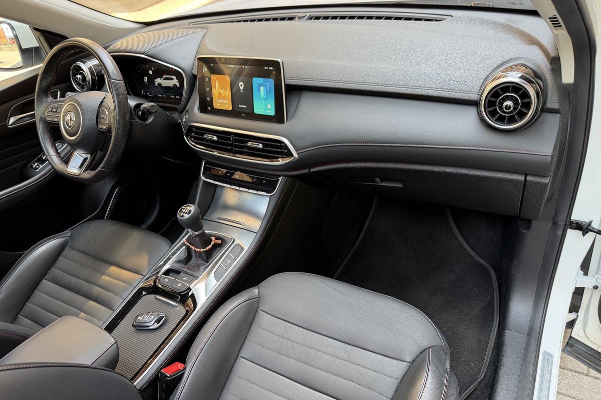 MG HS 1.5T-GDI Luxury