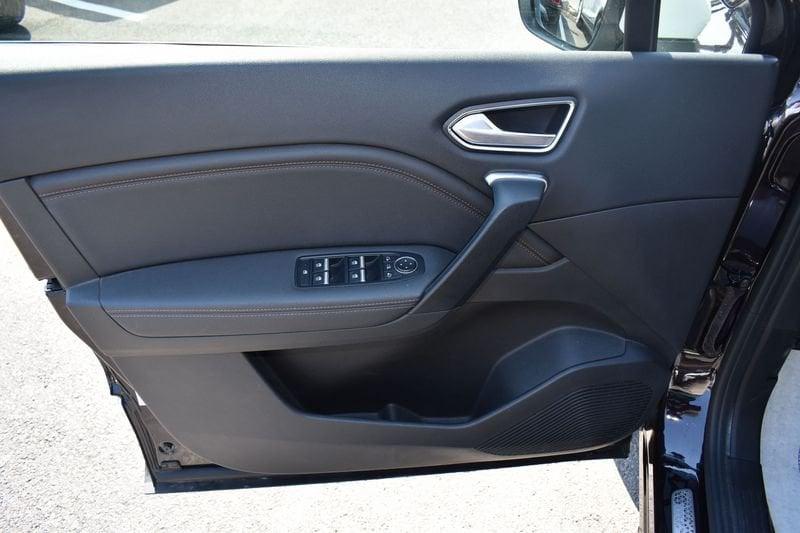 Renault Captur 1.3 TCE 155 FAP INITIALE PARIS EDC