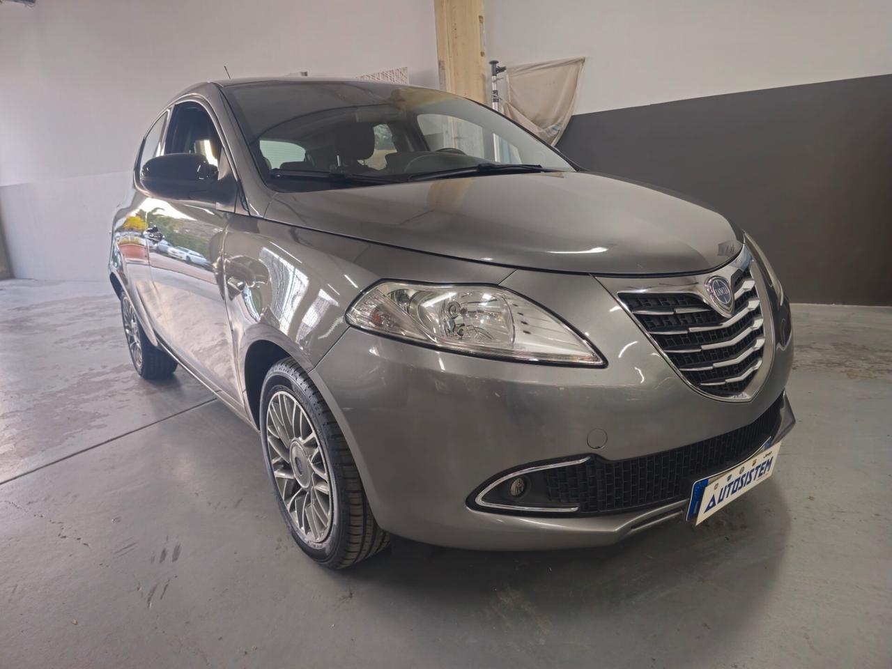 Lancia Ypsilon 1.3 MJT 16V 95 CV 5 porte S&S Gold