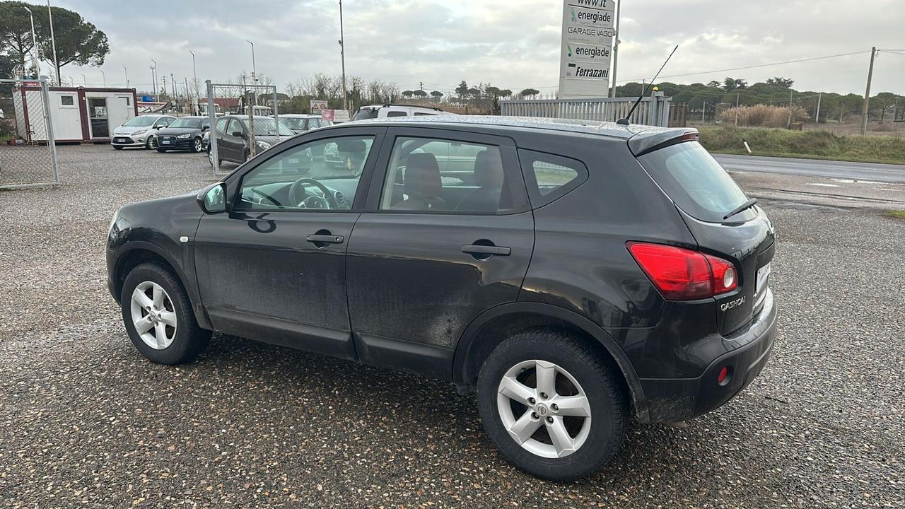 Nissan Qashqai 2.0 dCi DPF 4WD Tekna