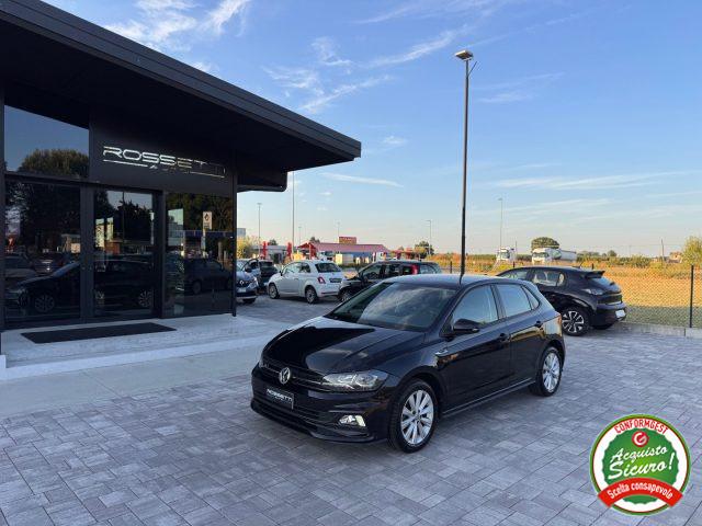 VOLKSWAGEN Polo 1.0 TGI 5p. R-LINE Sport ANCHE PER NEOPATENTATI