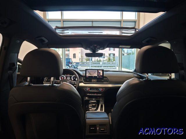 AUDI Q5 40 TDI 204 CV quattro S tronic Identity Black