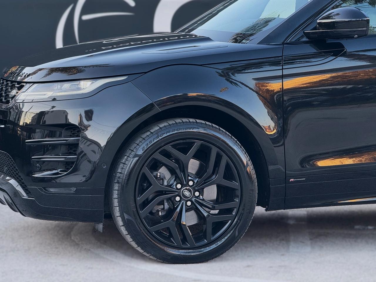 Range Rover Evoque 2.0d i4 MHEV R-Dynamic SE 204CV