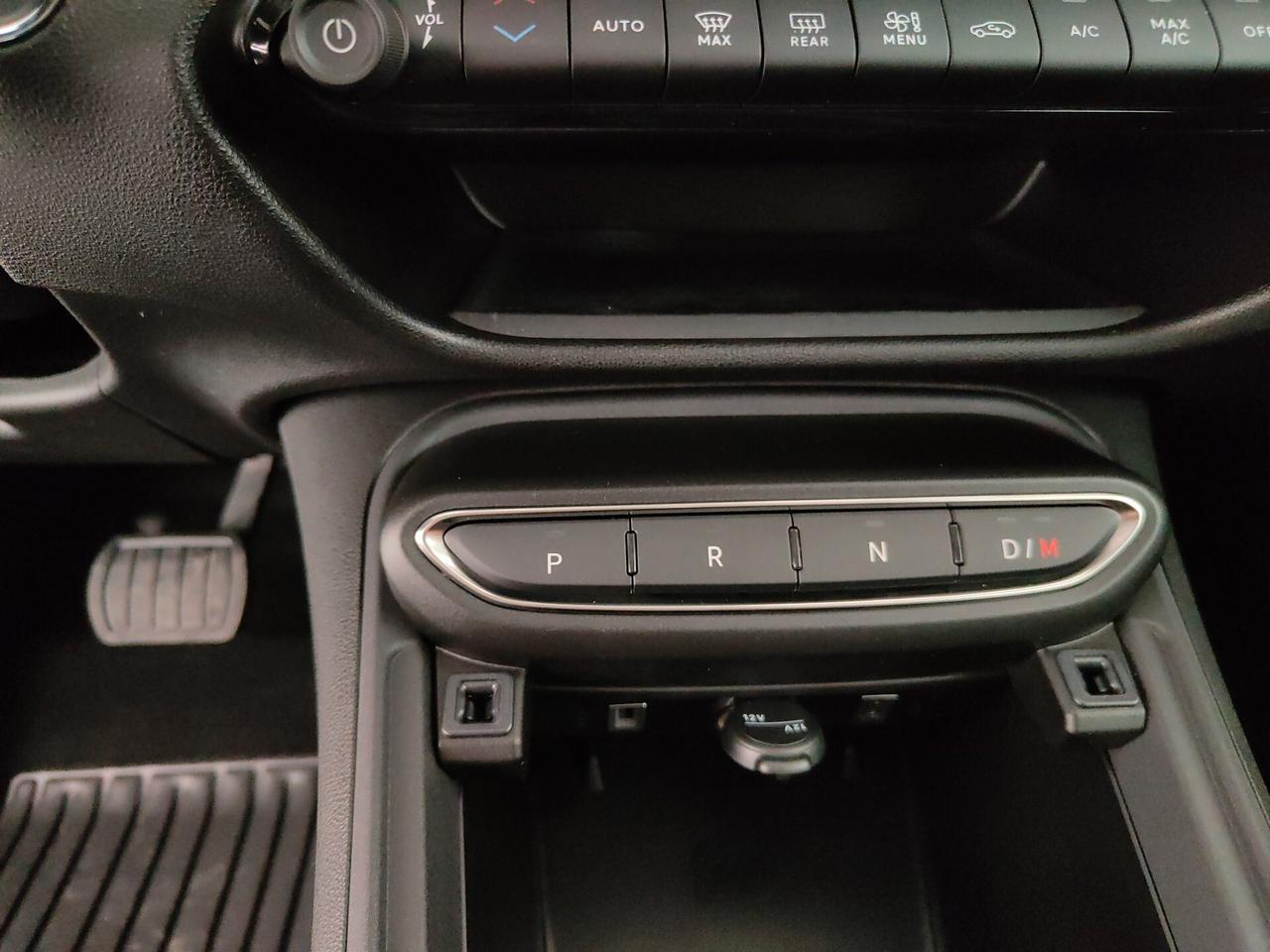 Fiat 600 Hybrid 110 CV DCT MHEV Business