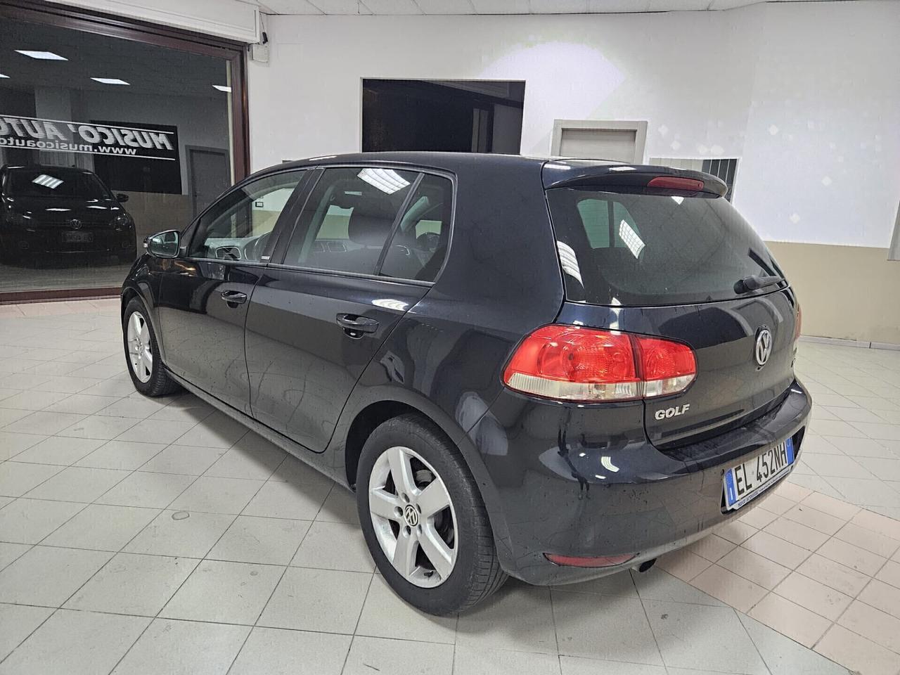 Volkswagen Golf 1.6 TDI DPF 5p. Highline