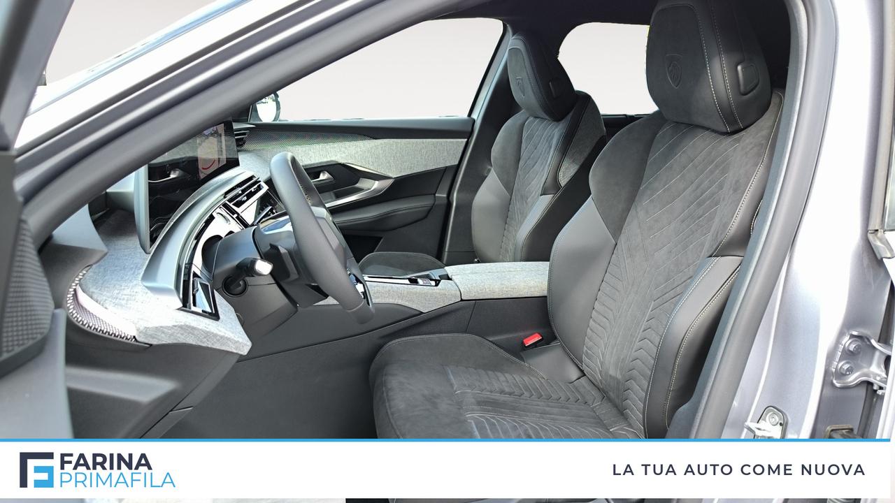 PEUGEOT Nuovo 5008 Hybrid 136 e-DCS6 GT