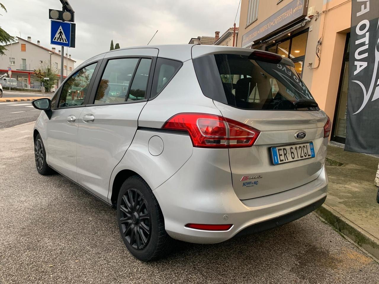 Ford B-Max 1.6 TDCi 95 CV Neopatentati
