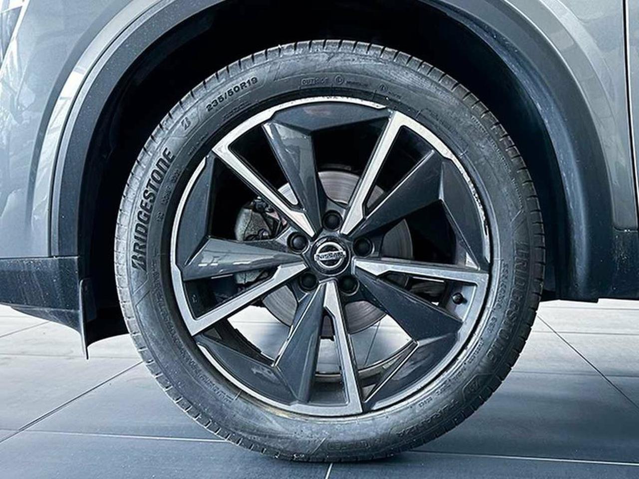 Nissan Qashqai 1.3 mhev tekna 2wd 158cv xtronic