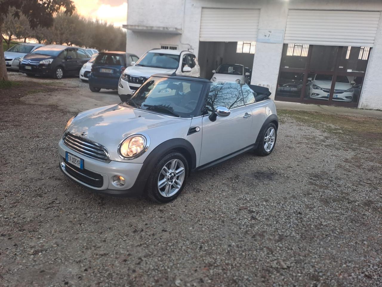 Mini Mini 1.6 16V Cooper D Cabrio