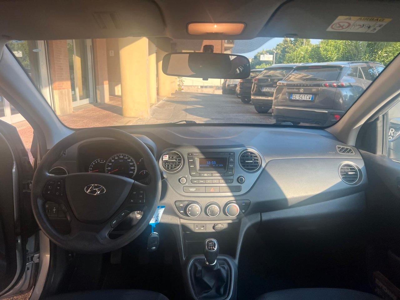 Hyundai i10 1.0 Comfort 67CV *Promo SD 2026*