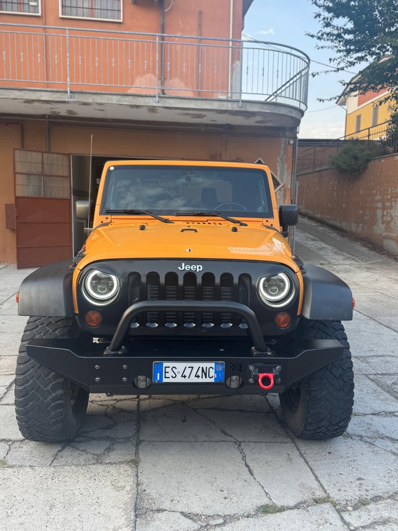 Jeep Wrangler 2.8 CRD DPF Sahara Auto