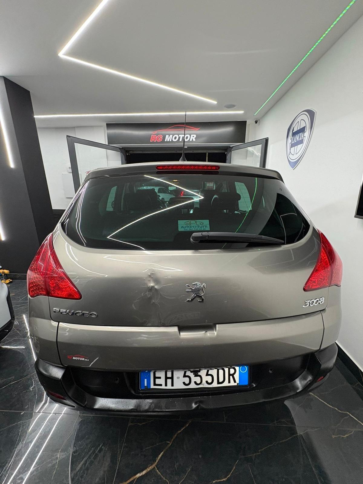 Peugeot 3008 1.6 HDi 112CV cambio robotizzato Premium