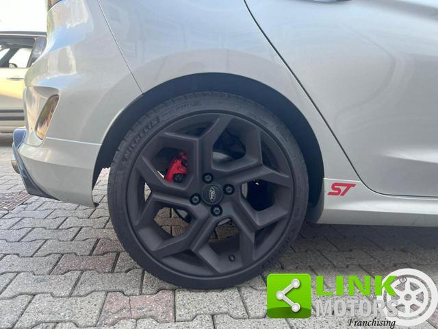 FORD Fiesta 1.5 Ecoboost 200 CV 5 porte ST