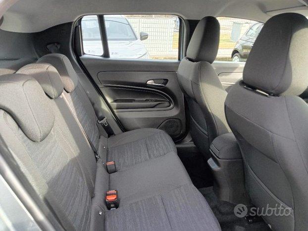 JEEP Avenger 1.2 100cv Longitude + Retrocamera e