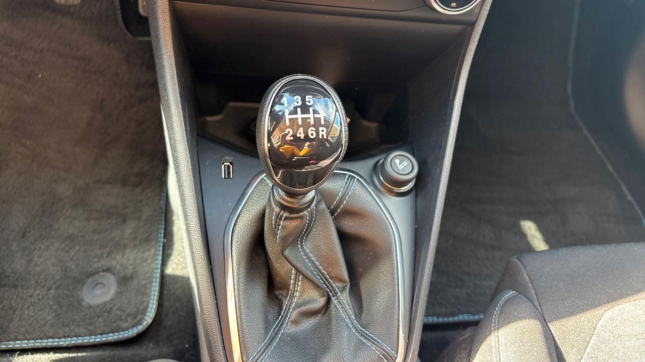 Ford Fiesta Active X 1.0 Ecoboost Hybrid 125 CV 5 porte