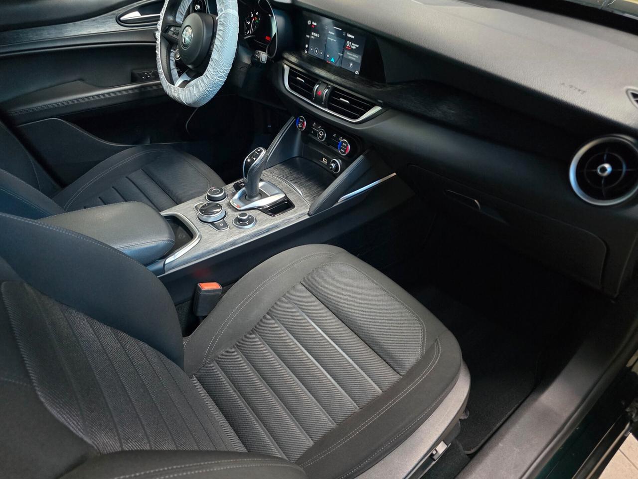 Alfa Romeo Stelvio 2.2 Turbodiesel Business IVA ESPOSTA