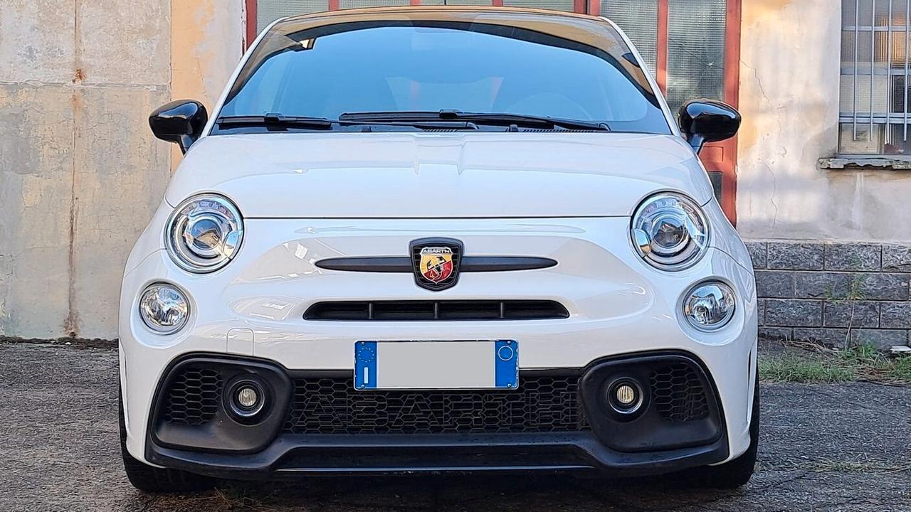 Abarth 595 Competizione 1.4 Turbo T-Jet 180 CV Esseesse