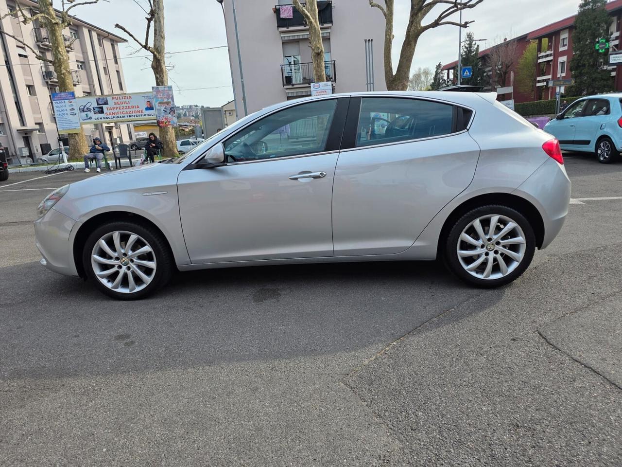 Alfa Romeo Giulietta 1.6 JTDm 120 CV Business