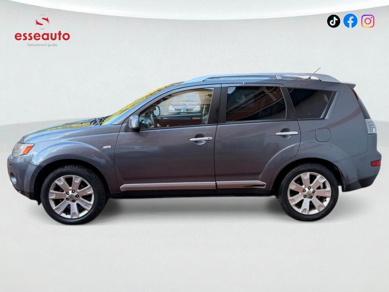 Mitsubishi Outlander 2.0 DI-D Instyle 7 p.ti DPF