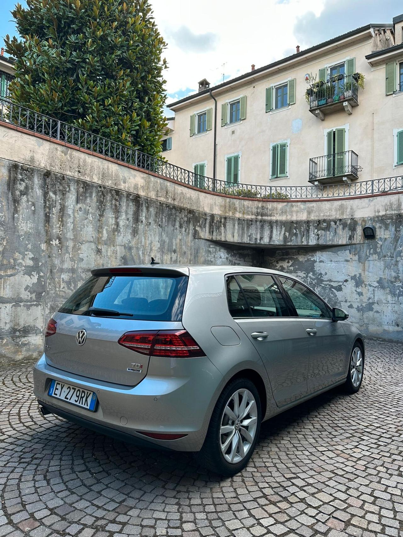 Volkswagen golf 1.6 TDI 110 cv euro 6b