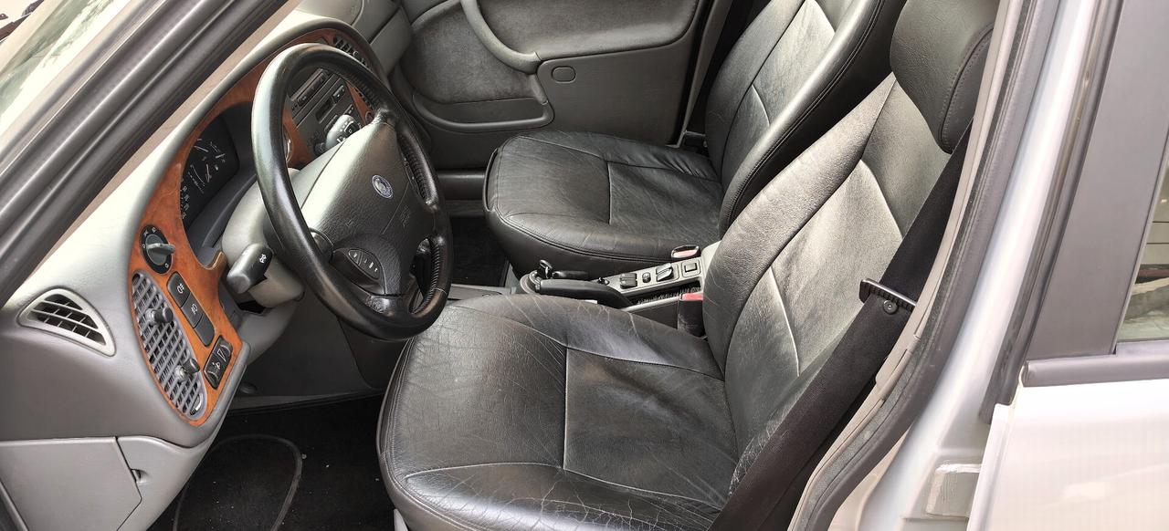 Saab 9-3 2.0i Turbo 5p Aut