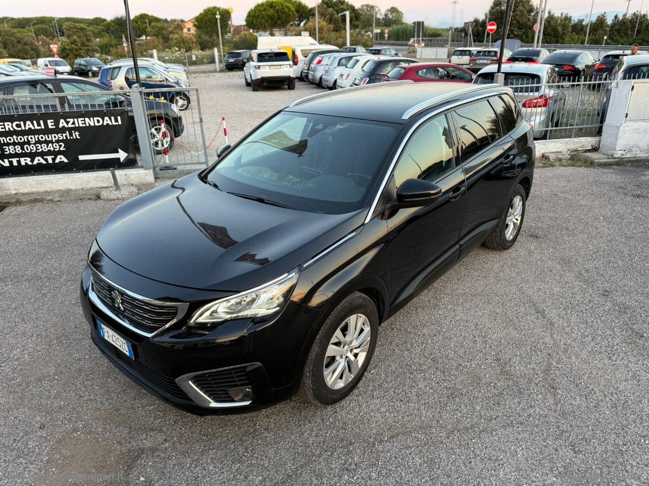 PEUGEOT 5008 BlueHDi 130 S&S EAT8 Allure