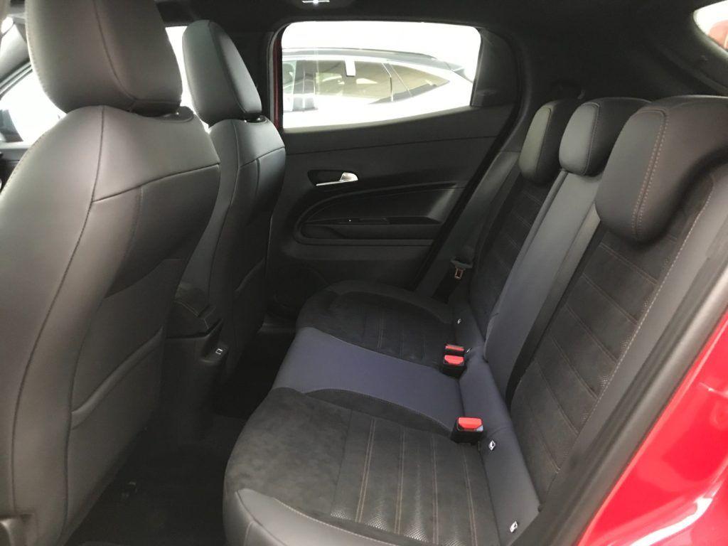 Alfa Romeo Junior 1.2 145 CV Hybrid eDCT6 Intensa + Tetto
