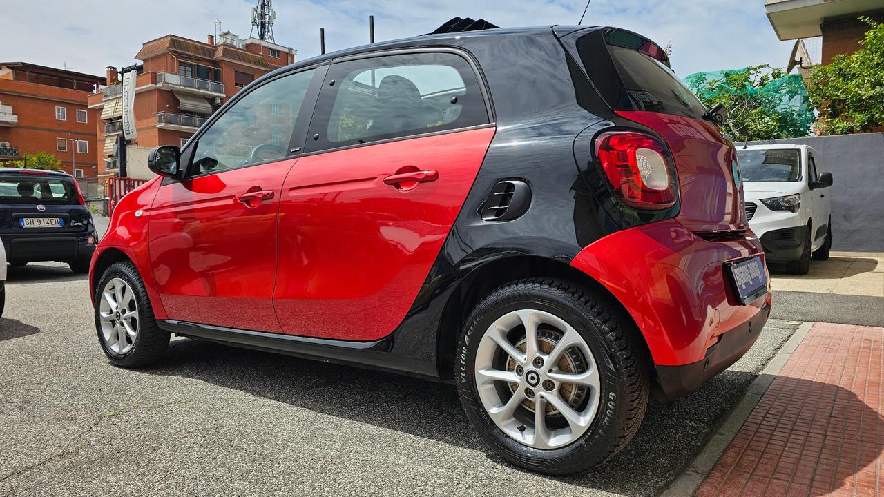 Smart Forfour CABRIO 70 1.0 twinamic Passion NAV RETROCAM SENSORI TAGL UFF