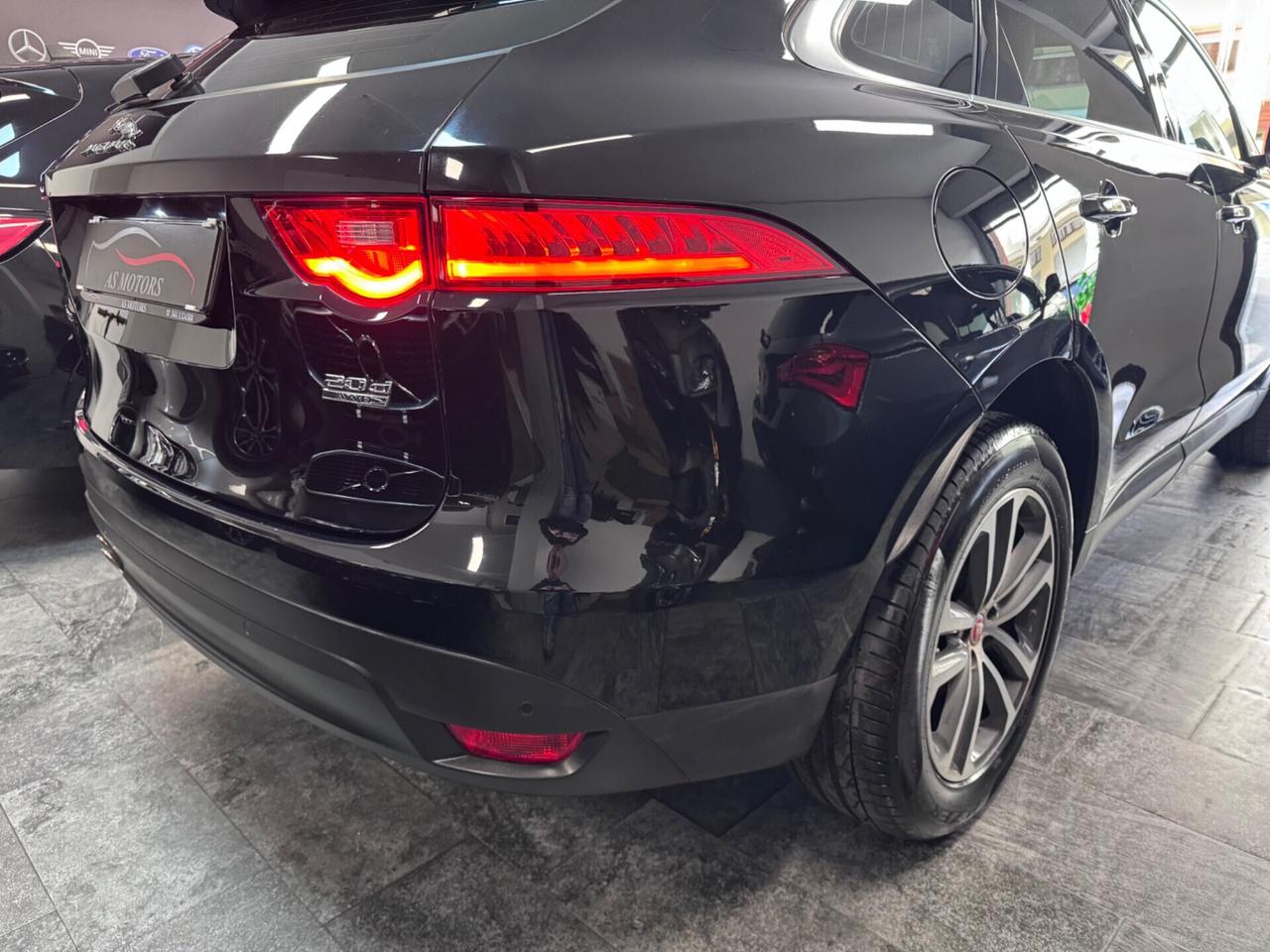 Jaguar F-Pace 2.0 D 180 CV AWD R-Sport Tetto Panoramico