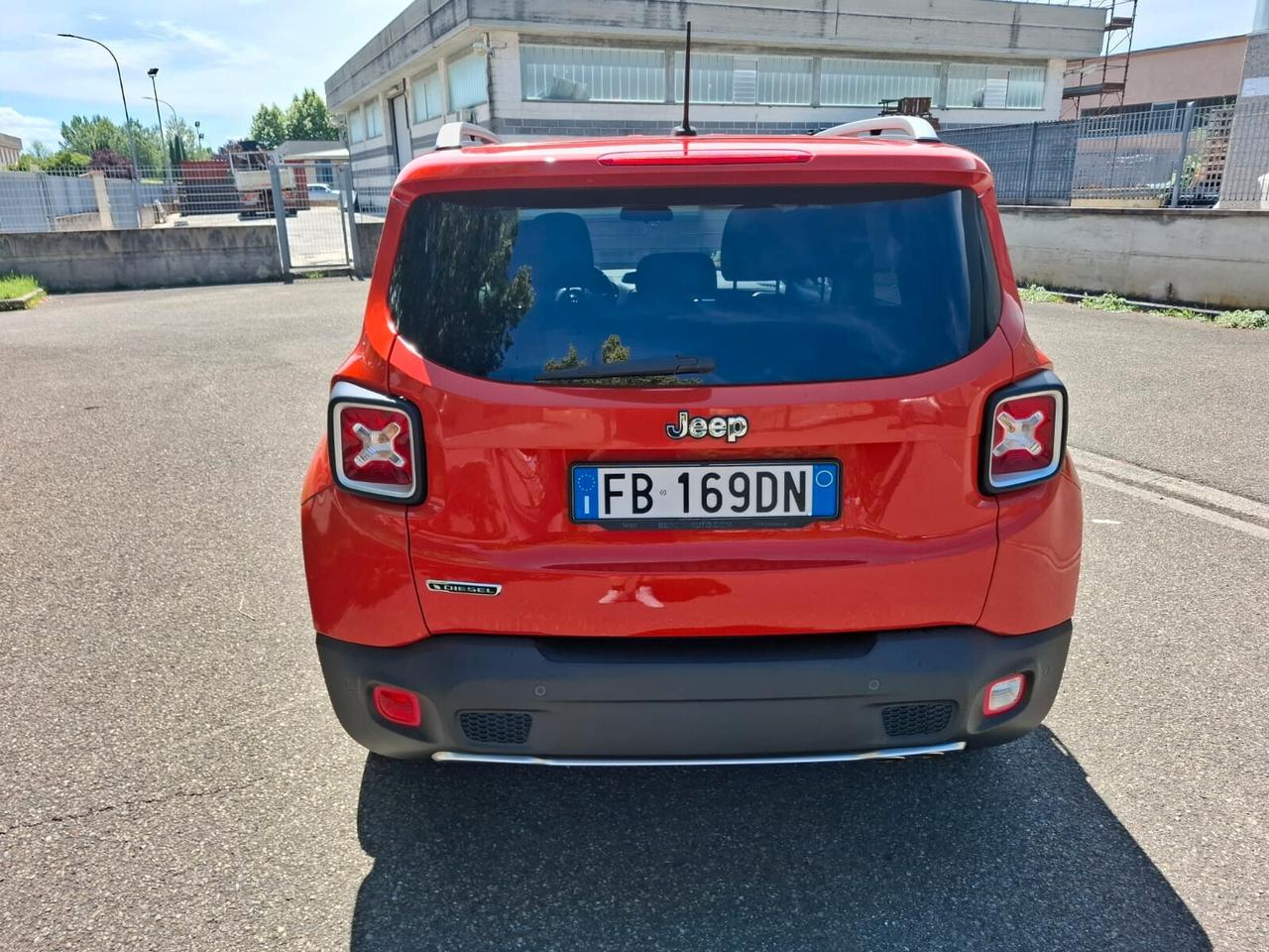 Jeep Renegade 1.6 Mjt SOLAMENTE 129.000 KM