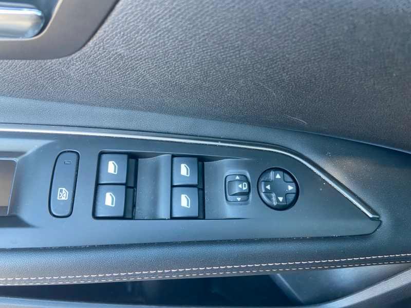 PEUGEOT 3008 1.5 bluehdi GT Line 130cv eat8