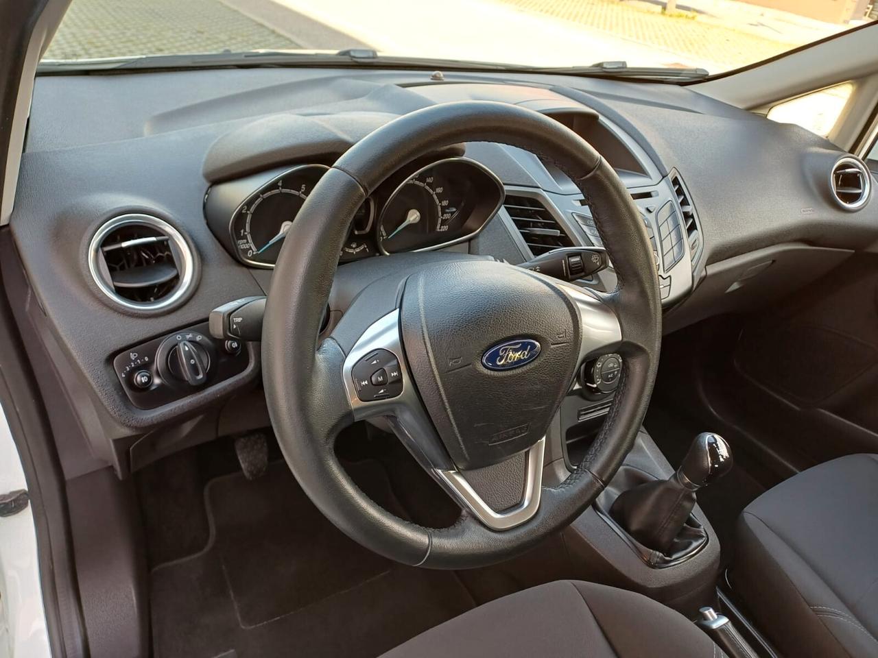 Ford Fiesta 1.2 60 cv 5 porte Plus