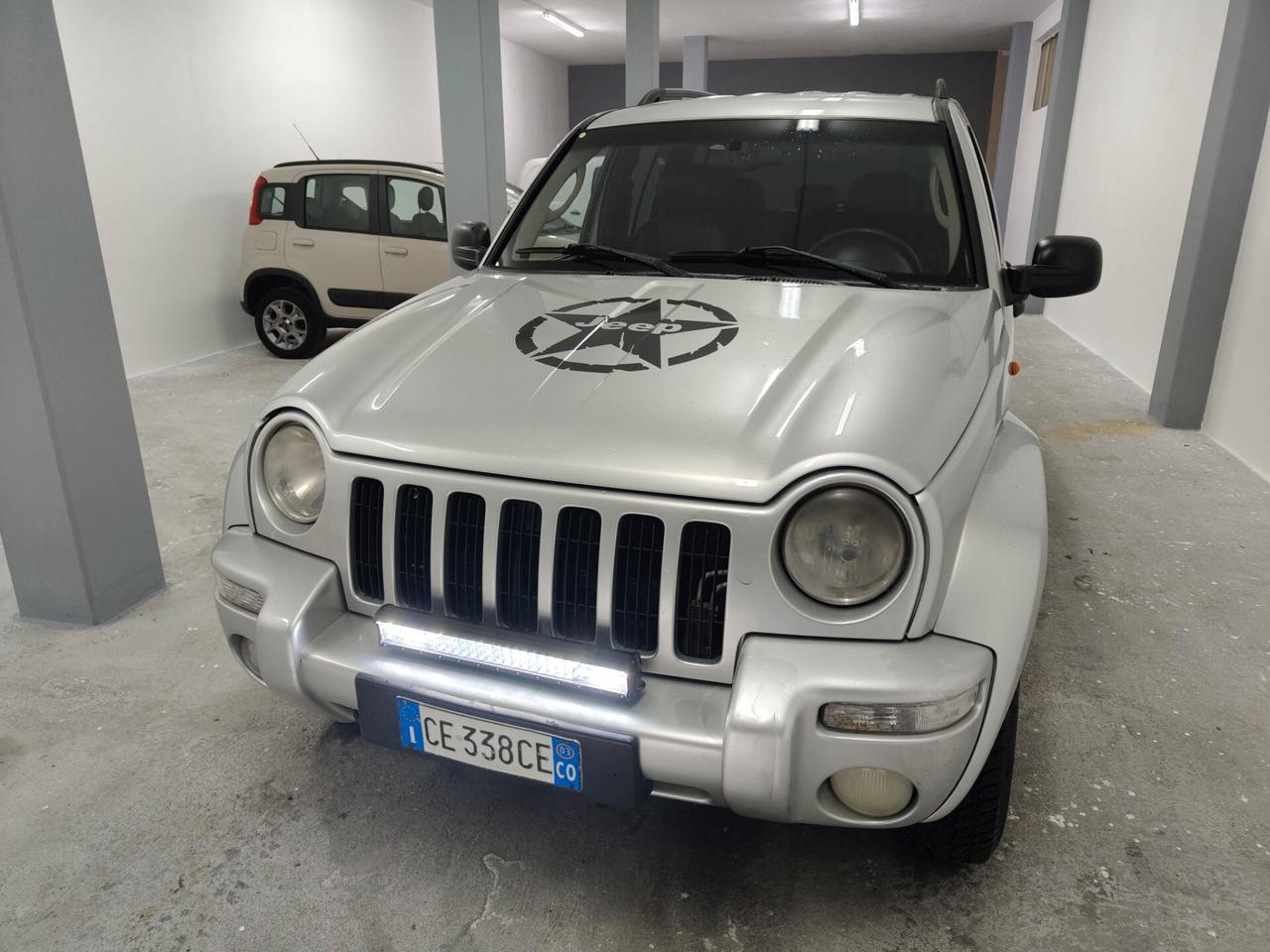 Jeep Cherokee 2.8 CRD Limited