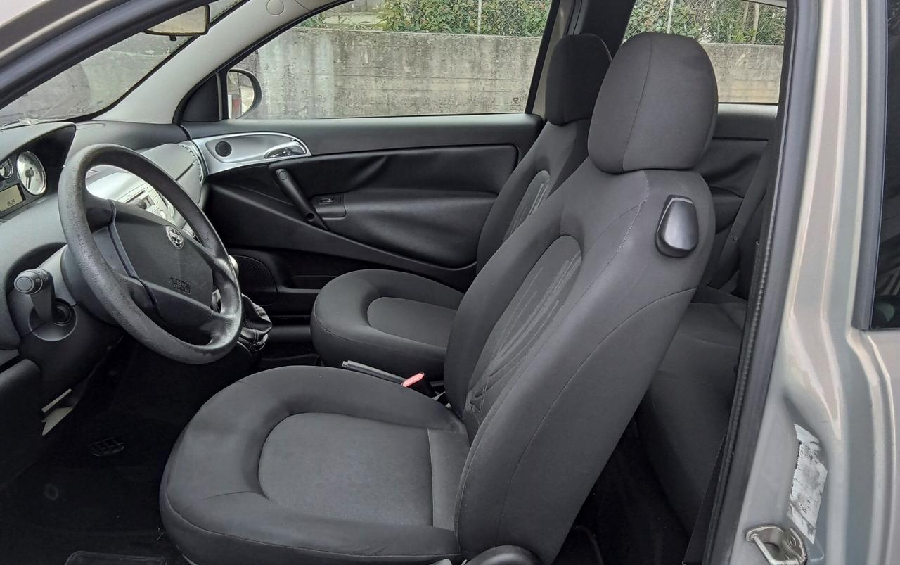 Lancia Ypsilon 1.2 69 CV Elle