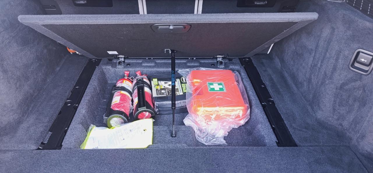 Bmw 520 520d aut. Touring Business- Service Bmw - Uniproprietario