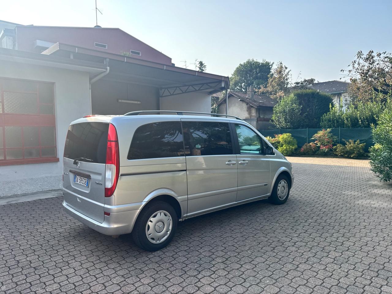 Mercedes-benz Viano 2.2 CDI 7 POSTI