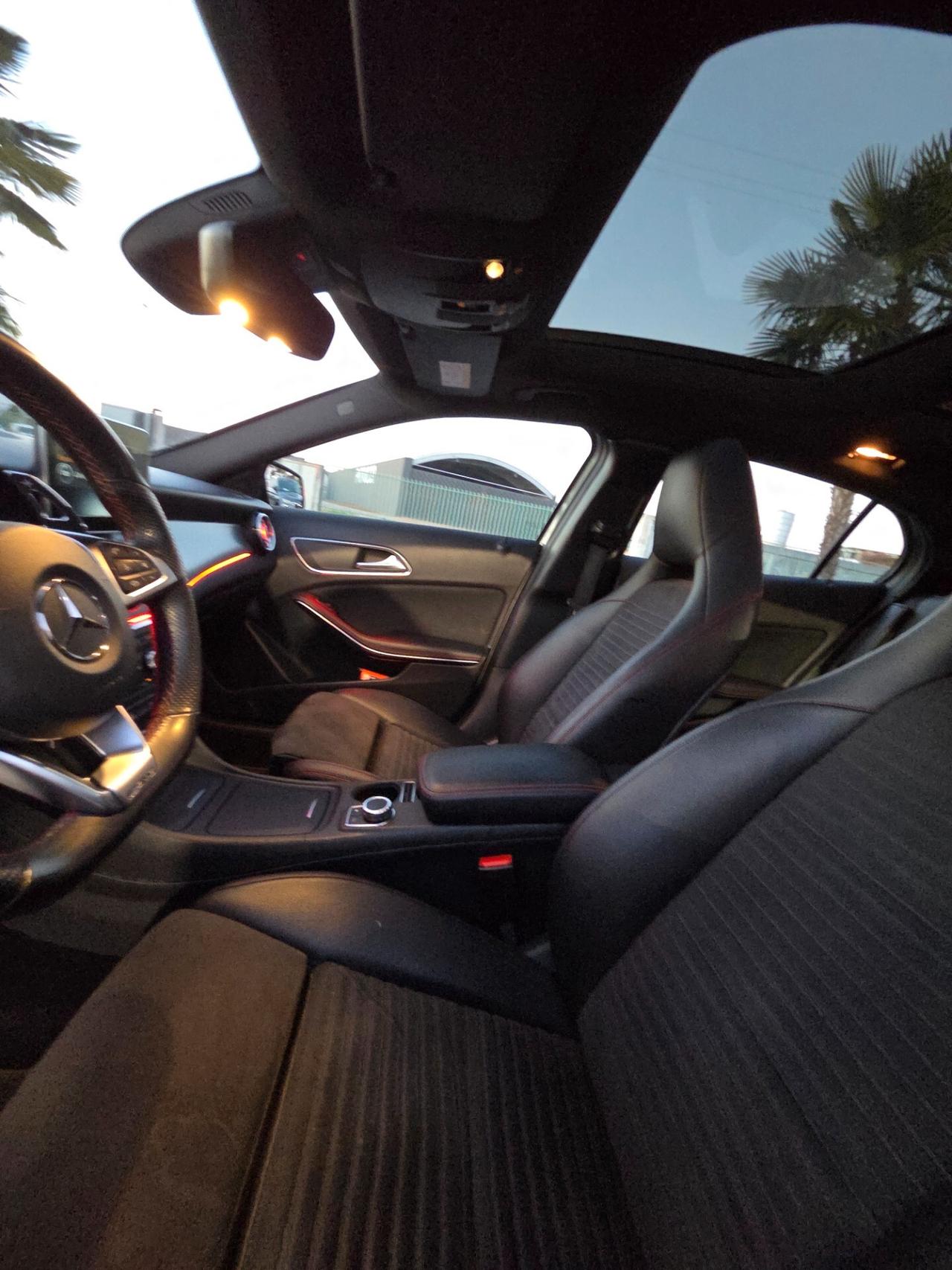 Mercedes-benz GLA 220 d Automatic 4Matic Premium Finanziabile