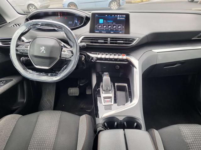 PEUGEOT 3008 BlueHDi 130 S&S Active