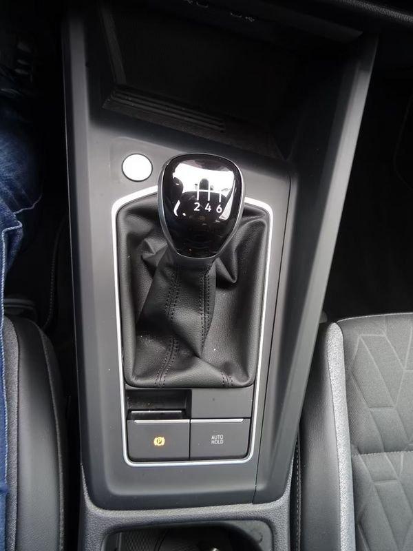 Volkswagen Golf 1.5 TSI ACT GOAL LED NAVI PDC