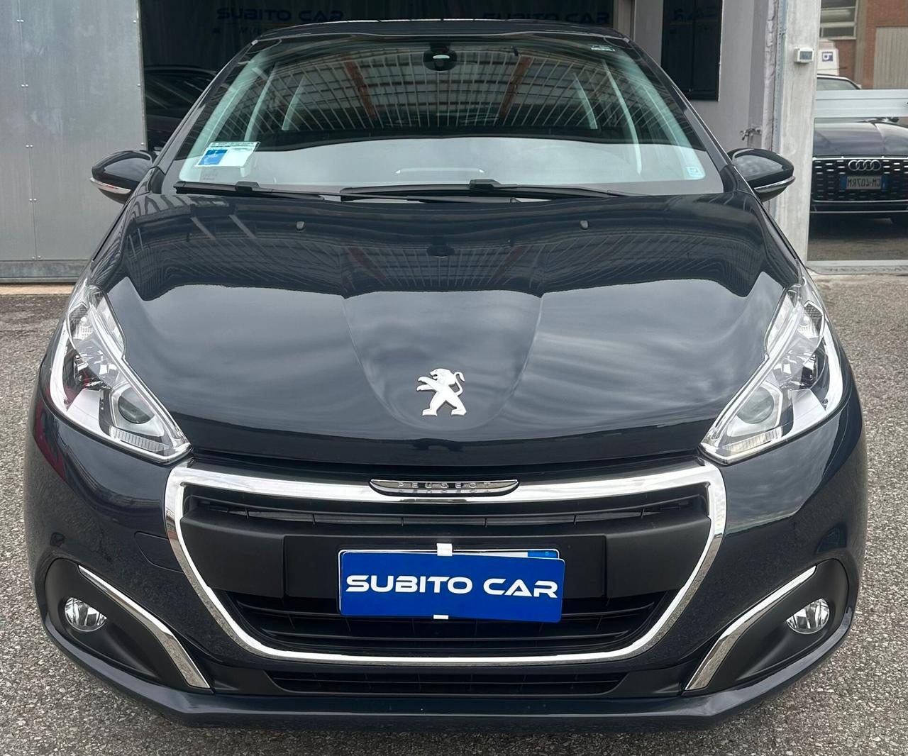 Peugeot 208 PureTech 68 5 porte Active ADATTA A NEOPATENTATI