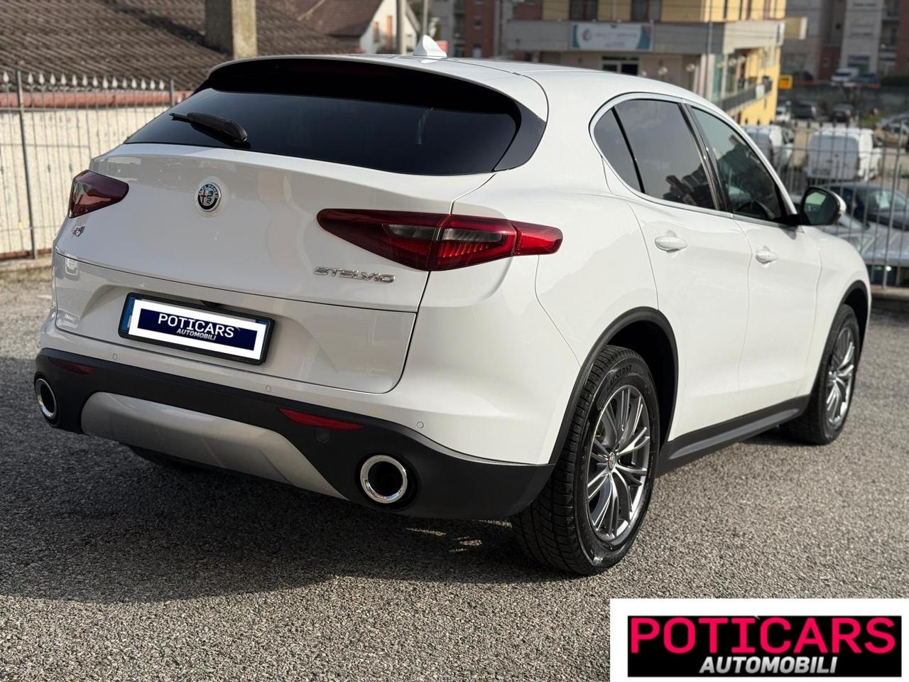 Alfa Romeo Stelvio 2.2 Turbodiesel 210 CV AT8 Q4 Executive