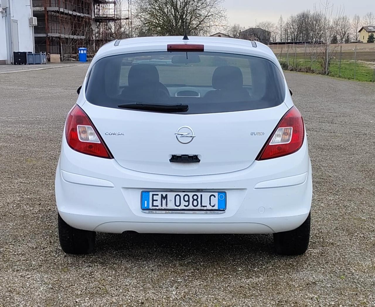 Opel Corsa 1.2 85CV 5 porte GPL-TECH Edition